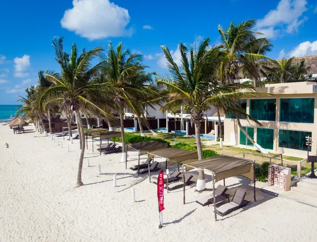 Le Reve by MIJ Beachfront Hotel hotel detail image 1