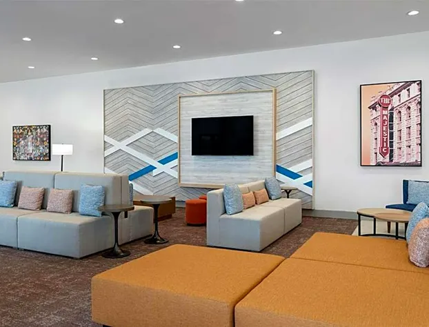 Hilton Garden Inn Austin Central hotel detail image 4