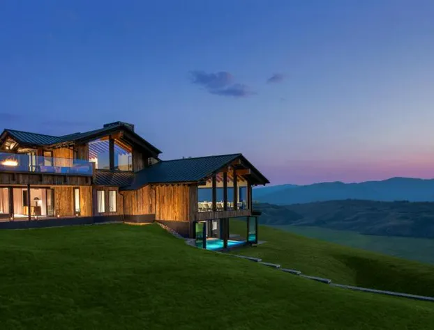 Hotel Yellowstone at Jackson Hole hotel detail image 1