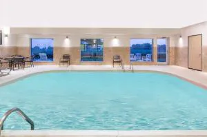 Clarion Pointe Mattoon near University hotel detail image 2