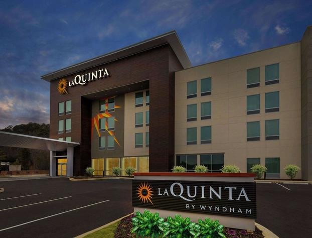 La Quinta by Wyndham Chelsea Birmingham hotel detail image 2
