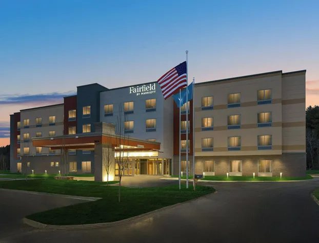 Fairfield by Marriott Inn & Suites Traverse City hotel detail image 1