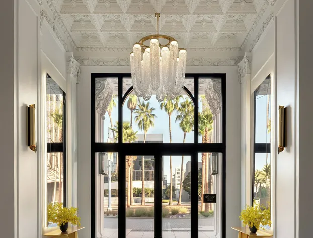 Fairmont Breakers Long Beach hotel detail image 1