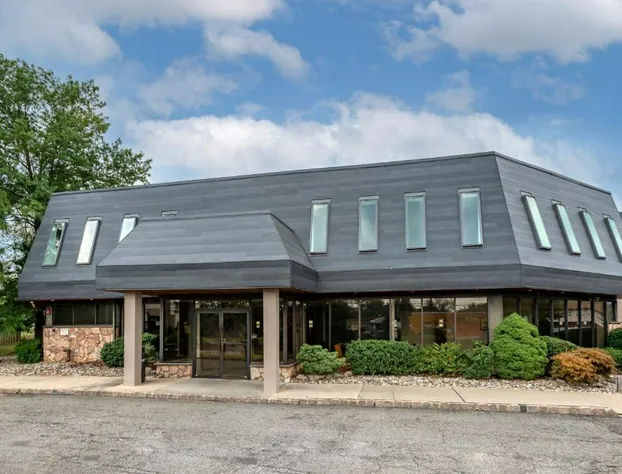 Amwell Suites Somerset Bridgewater hotel detail image 1