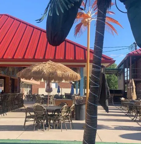 Beverly hills inn hotel detail image 1