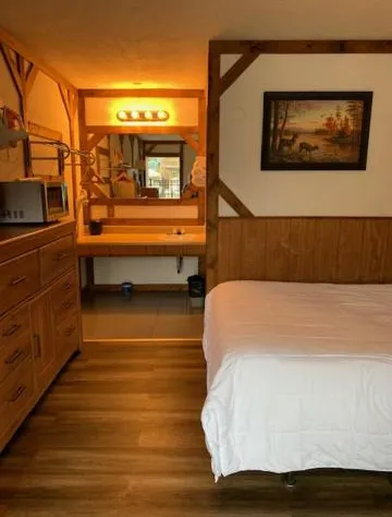 Beverly hills inn hotel detail image 3