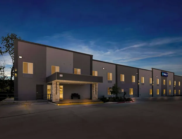 Clarion Pointe Fort Worth East - Arlington hotel detail image 4