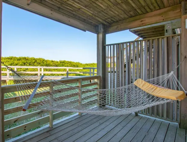 5587 - The Sea's Embrace by Resort Realty hotel detail image 3