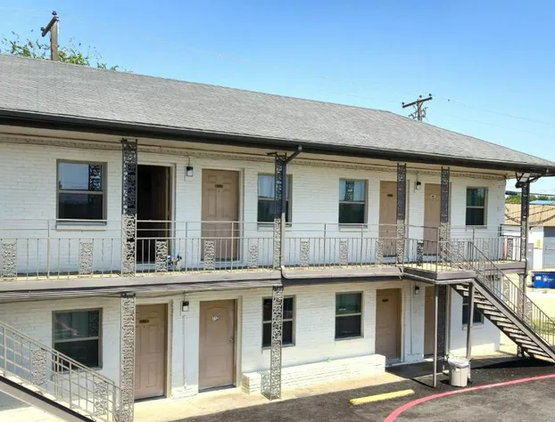 Exclusivo Inn by OYO Grand Prairie, TX hotel detail image 2