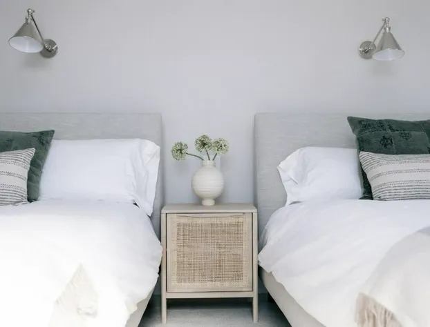 The Bell Inn hotel detail image 4