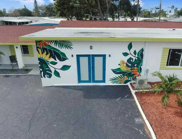 Palm Cove Motel hotel detail image 1