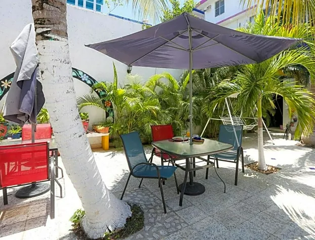 Íkaro Suites Colonial hotel detail image 1