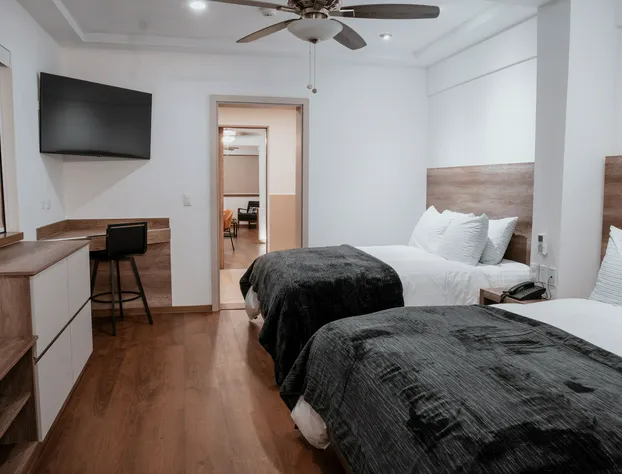 Hotel Capricho master suites hotel detail image 2