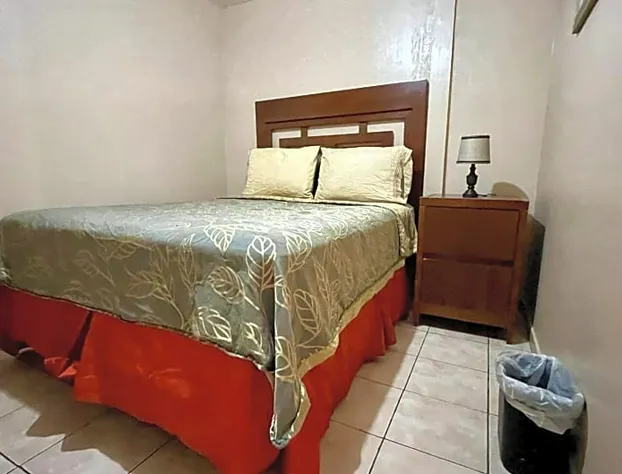 Del Bosque TJ Inn hotel detail image 2