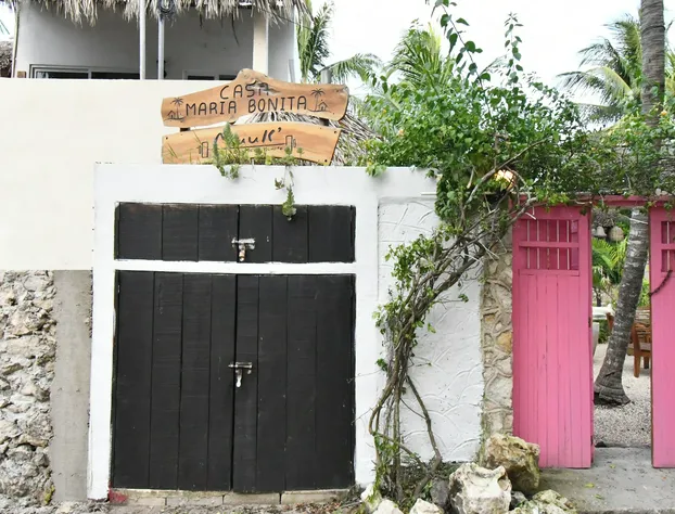 Casa Maria Bonita Hotel & Restaurant El Cuyo by Spot Rentals hotel detail image 1