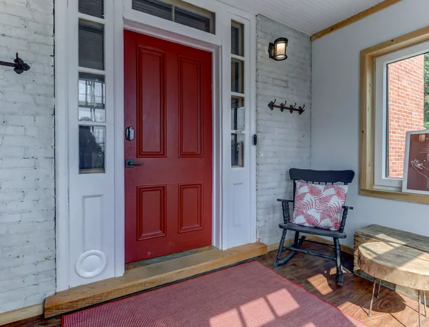 Calumet Falls - Villa hotel detail image 2