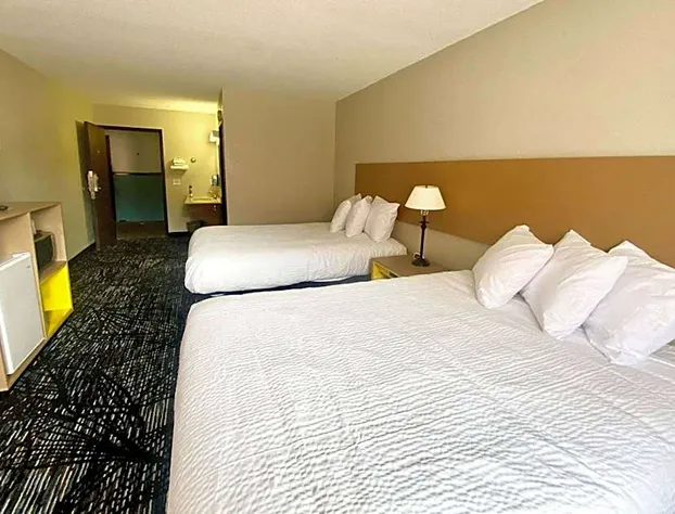 Days Inn by Wyndham Bad Axe hotel detail image 4