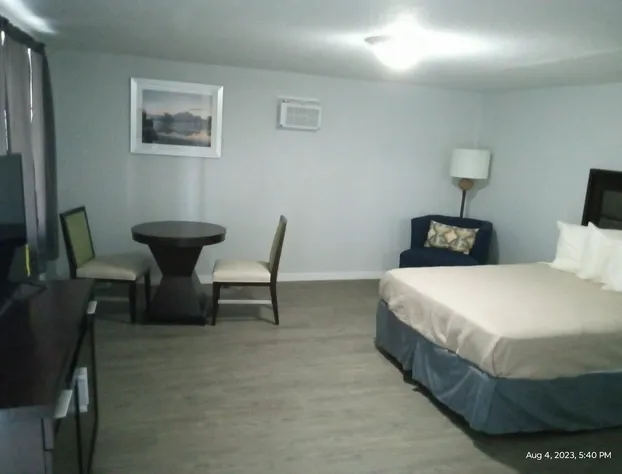 Homes-N-Courts hotel detail image 4