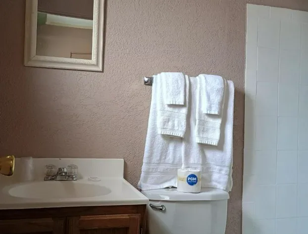 Sands Motel hotel detail image 3