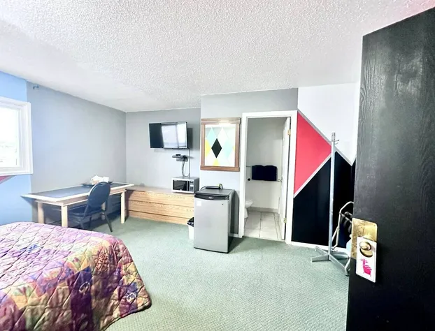 Grizzly Motor Hotel hotel detail image 3