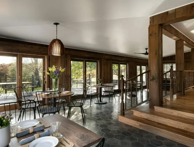 Hemlock Neversink hotel detail image 3