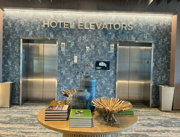 The Riverview hotel detail image 3