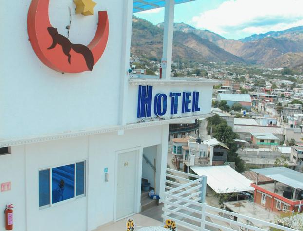 Hotel Linda Vista hotel detail image 1