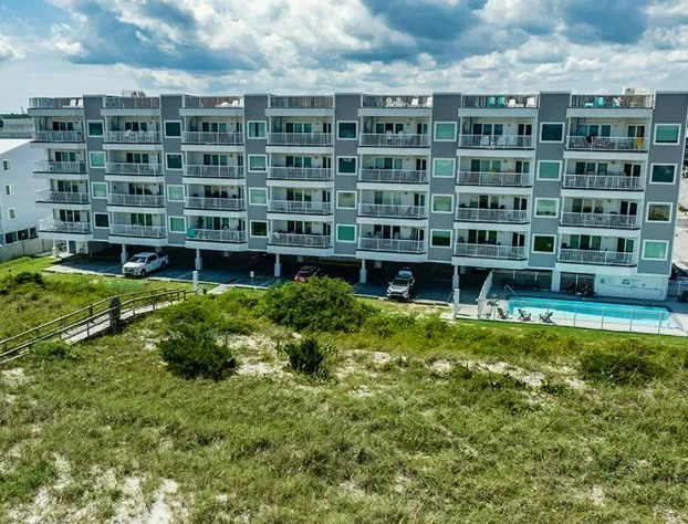 Surf inn by Sea Scape Properties hotel detail image 2