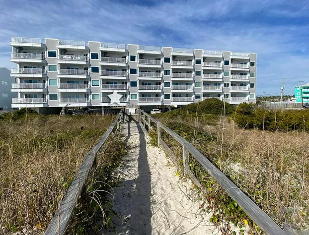 Surf inn by Sea Scape Properties hotel detail image 4