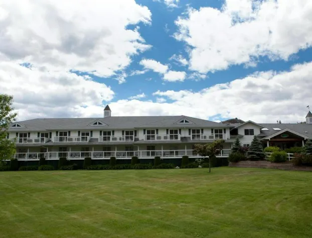 South Thompson Inn hotel detail image 1