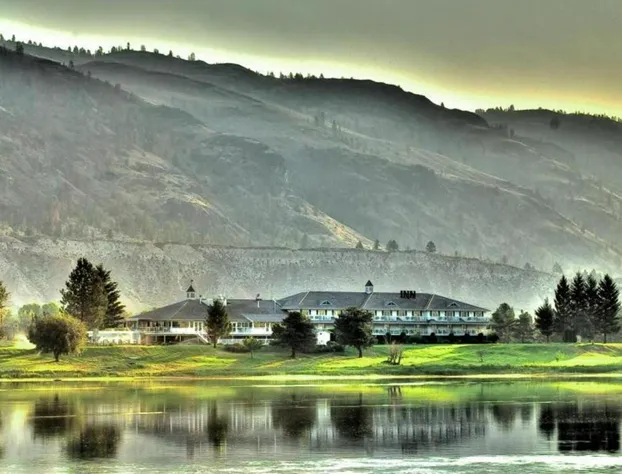 South Thompson Inn hotel detail image 2