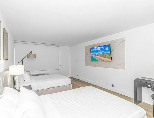 Fifth and Ocean hotel detail image 4