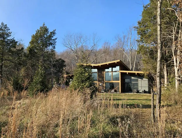 Piedmont Grove hotel detail image 2