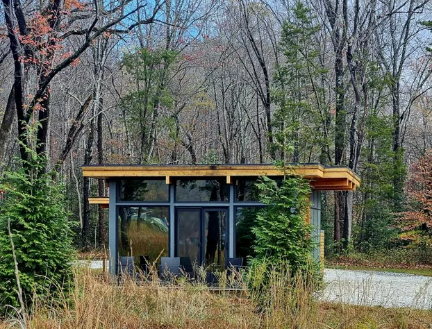 Piedmont Grove hotel detail image 4