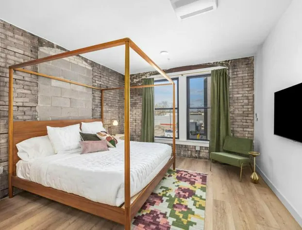 BlueJay Hotel hotel detail image 3