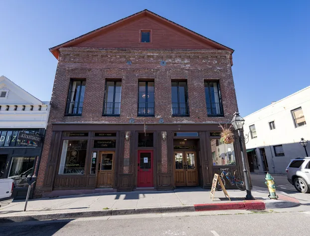 Speakeasy Suites hotel detail image 2