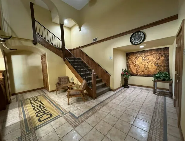 Oriental Hotel hotel detail image 3