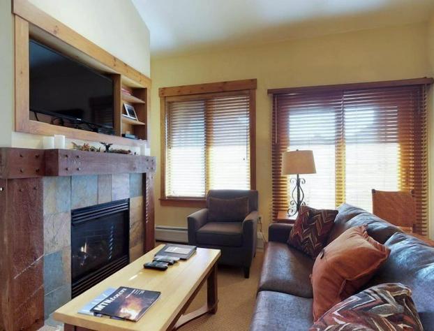 2 Bedroom Colorado Vacation Rental situated in River Run Village Steps from the Summit Express Gondola hotel detail image 1