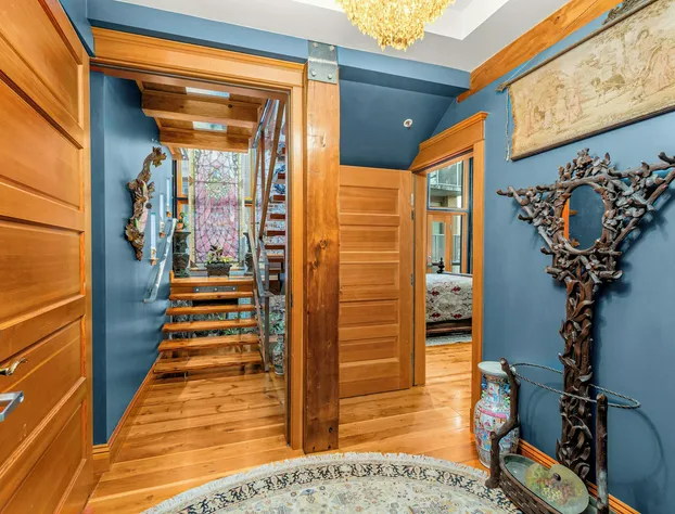 Thistledown on Oak hotel detail image 2