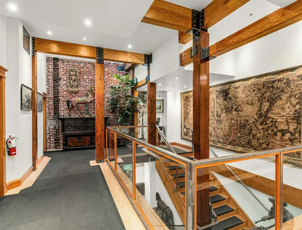 Thistledown on Oak hotel detail image 3