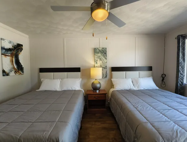 Lake Hudson Inn hotel detail image 3