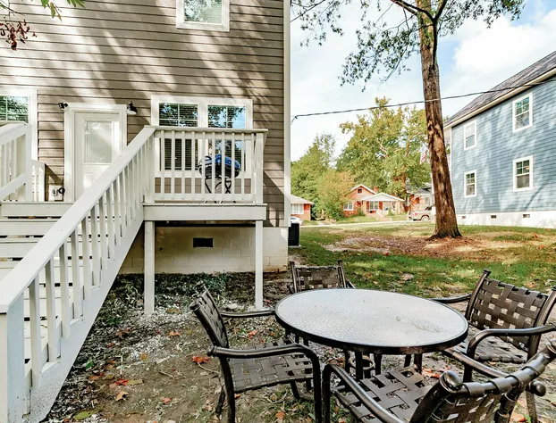 Paired On Pope 1 2 hotel detail image 2