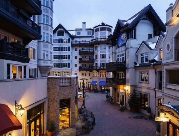 Platinum 3 Bedroom Vacation Rental in the Heart of Vail hotel detail image 3