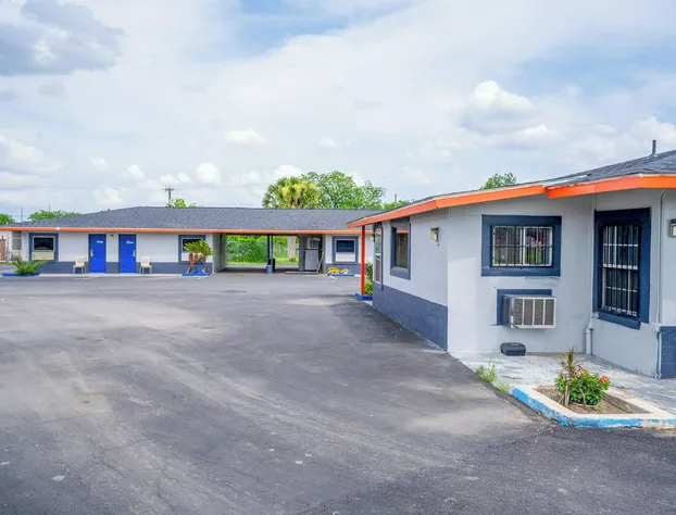 Alamo Oasis Inn And Suites By Oyo San Antonio hotel detail image 3