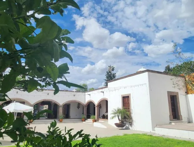 Tres Fuentes Dickinson Hotel Boutique hotel detail image 2