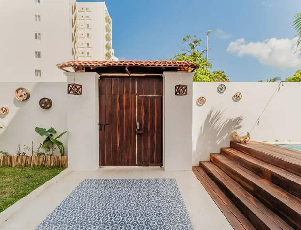 Casa Aluxes Guesthouse hotel detail image 2