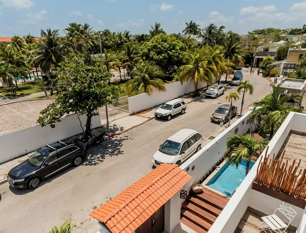 Casa Aluxes Guesthouse hotel detail image 4