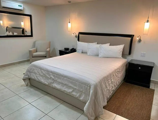 Hotel Cortez Baja Inn – Ensenada hotel detail image 4