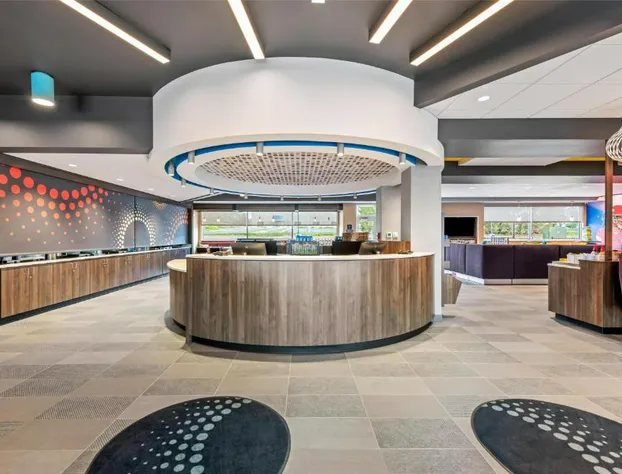 Tru By Hilton Kansas City Airport hotel detail image 3