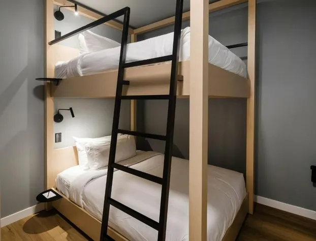 Smithe House hotel detail image 1